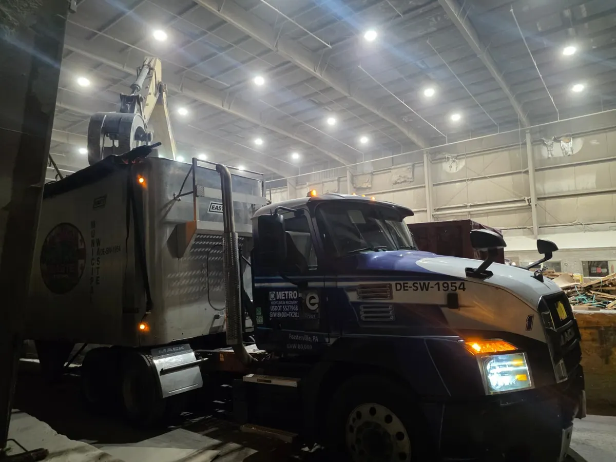 Waste transfer station sorting operation