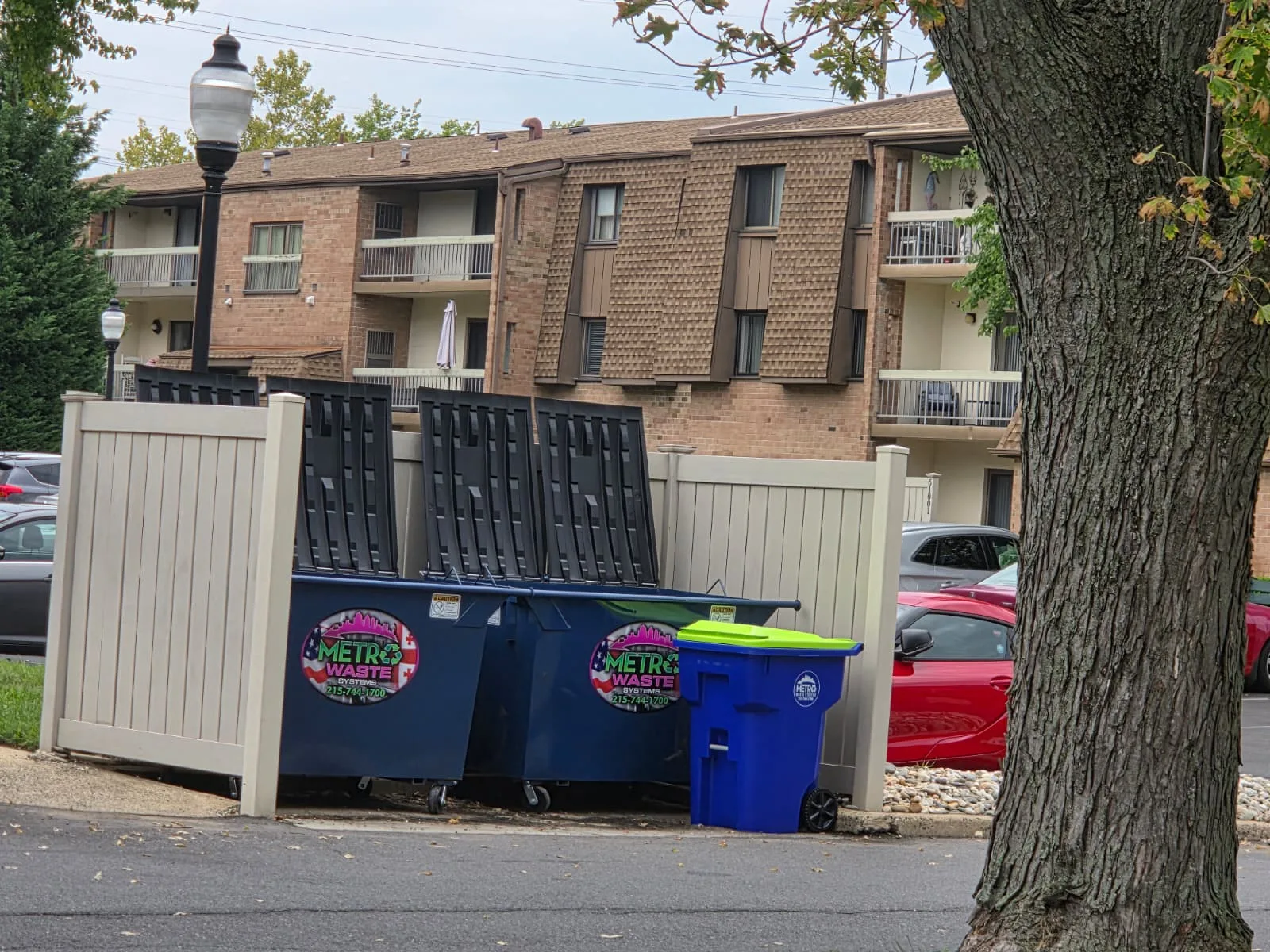 Metro Waste Solutions rear-load collection in the Philadelphia metro area — real fleet photo 26
