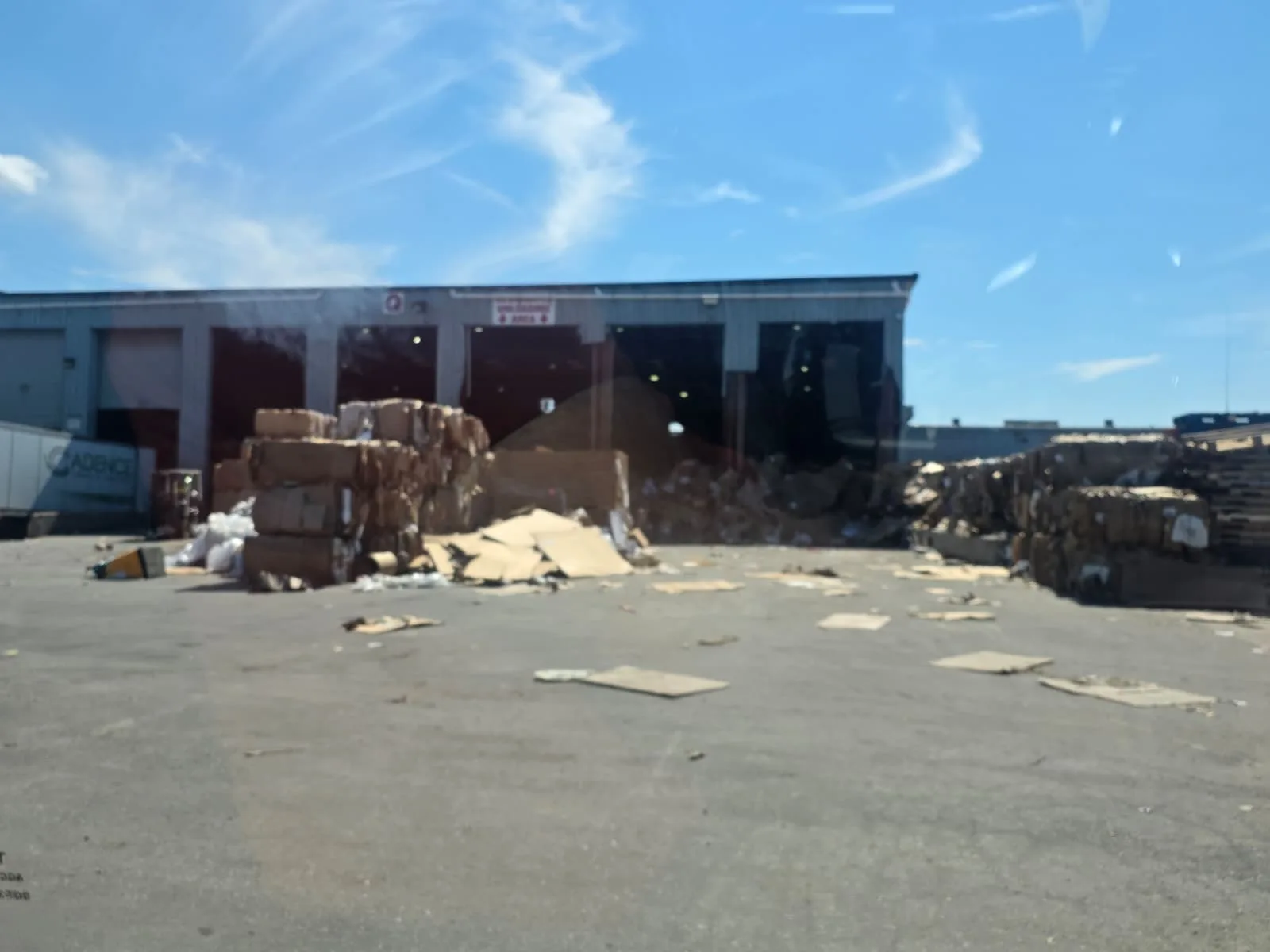 Commercial recycling containers for cardboard and commingled materials