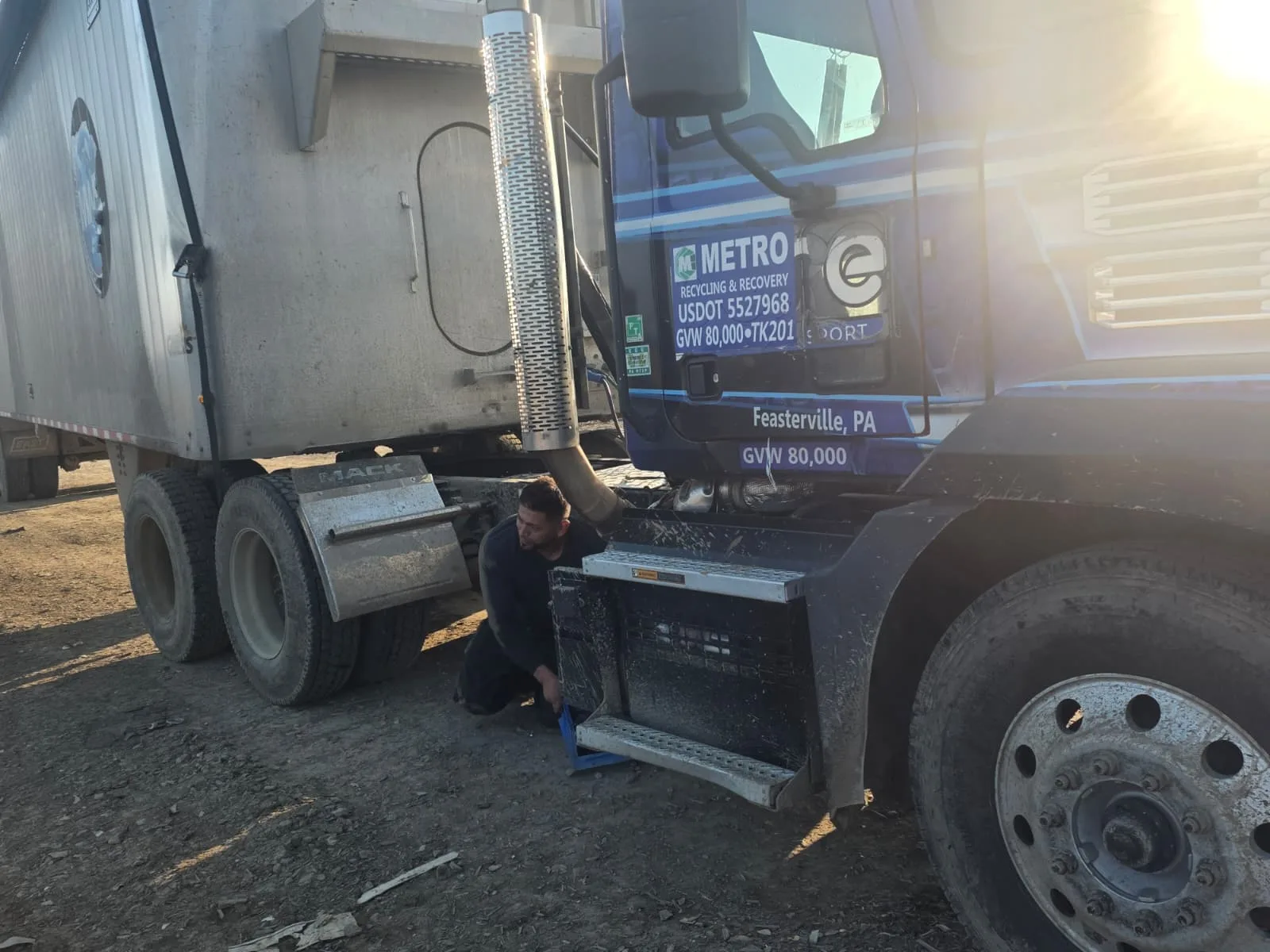 Metro Waste Solutions tipper trailers in the Philadelphia metro area — real fleet photo 17